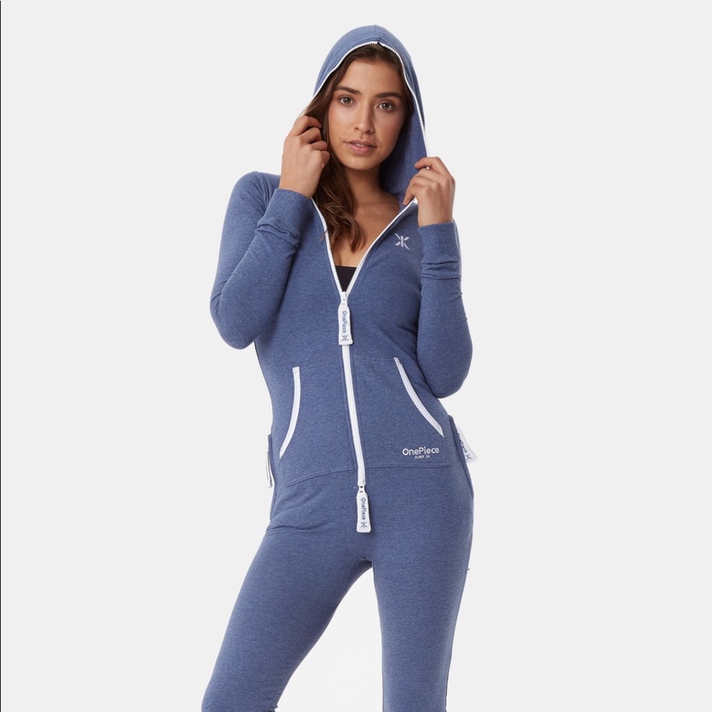 OnePiece Original Slim Onesie